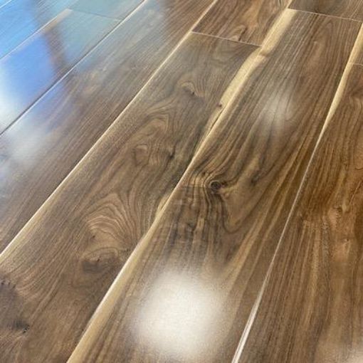 4V High Gloss | WALNUT | 8mm | Areiva Furniture | Laminate Flooring