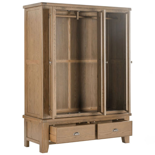 Chatsworth Oak 3 Door Wardrobe - image 2