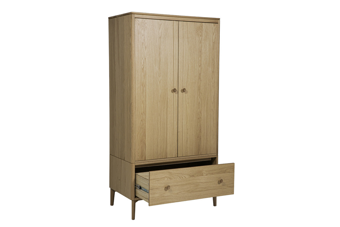 Hadley Wardrobe 2