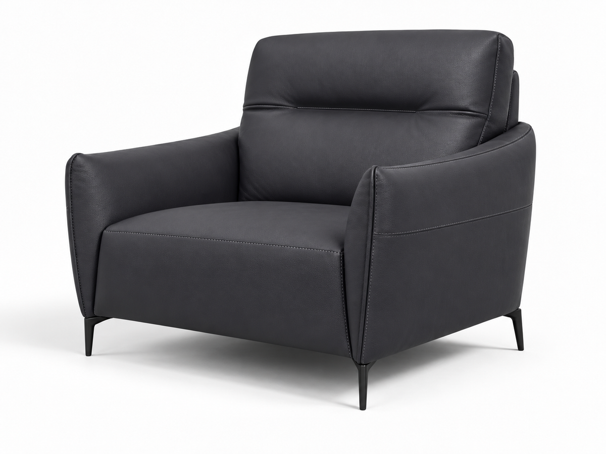 The Cocò Power Armchair | Italian Leather
