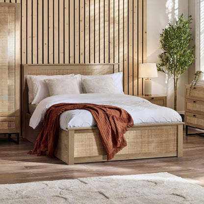 Padstow Ottoman Bed