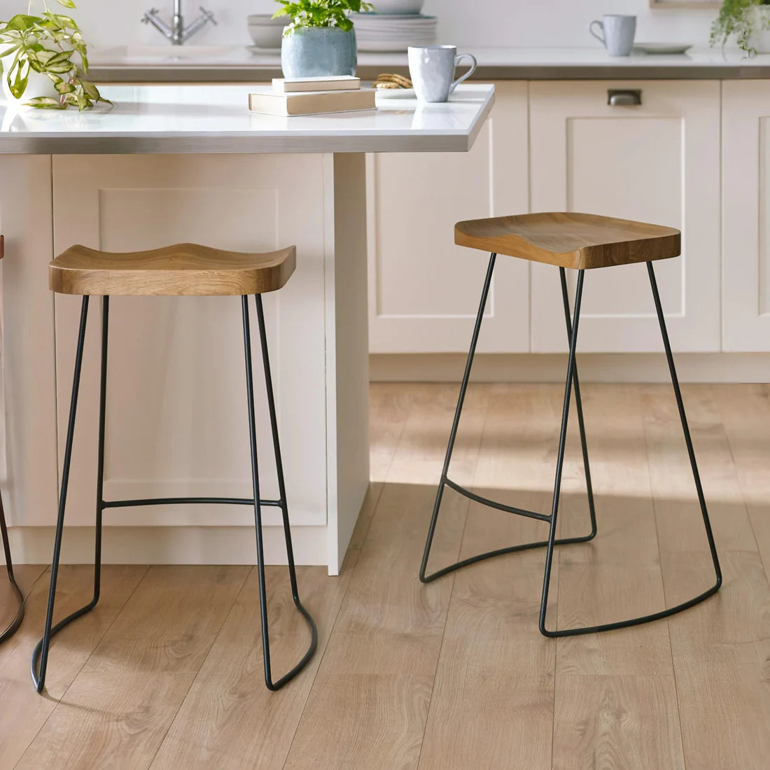 Travis Bar Stool | Set of 2