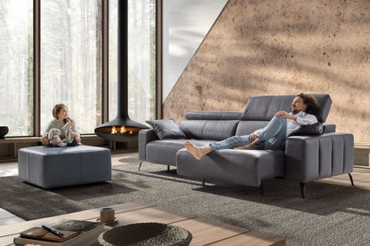 Vivian Italian Leather sofa | Electric Slider