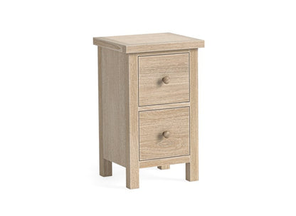 Modern Country Oak Narrow Bedside Table – space-saving Elegance |