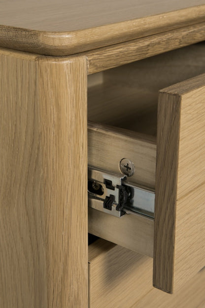 Hadley Bedside Table