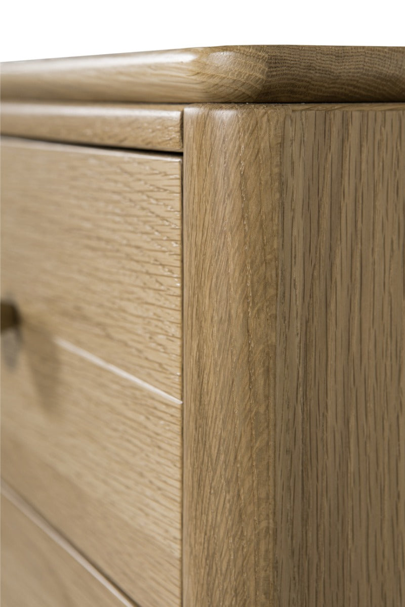 Hadley Medium Chest
