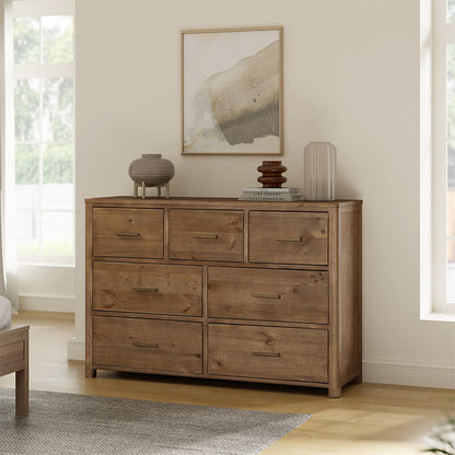 Inola 7 Drawer