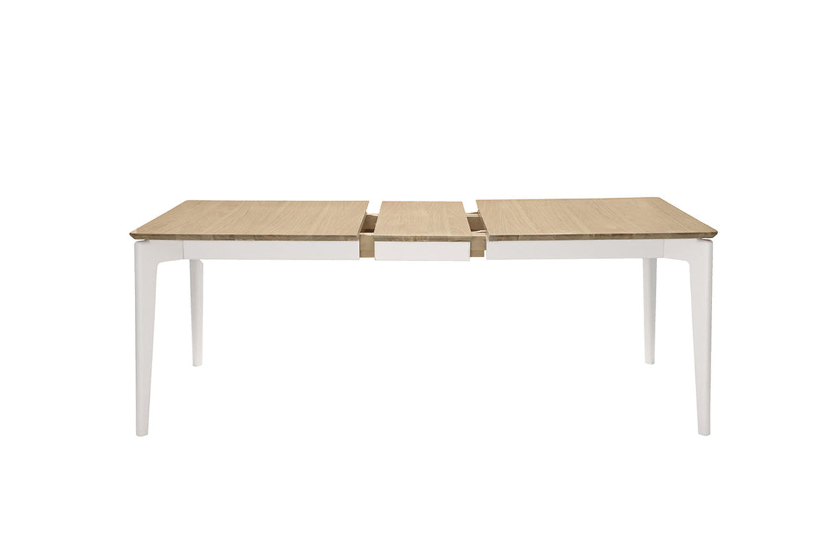 Marlow Dining Table