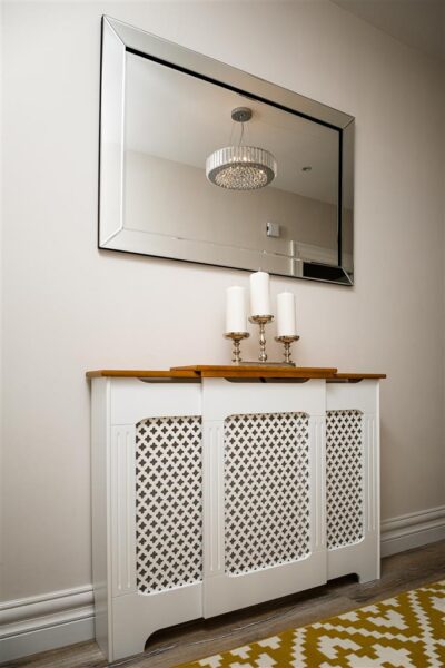 Classic Adjustable Two Tone Radiator cover